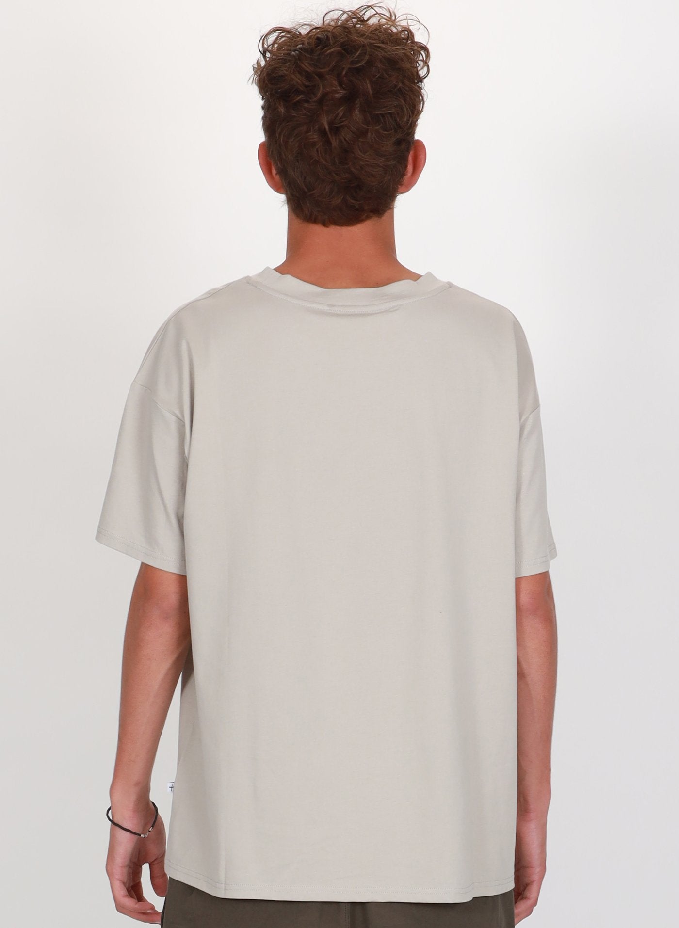 Federation - Ways Tee - Pyramid - Concrete