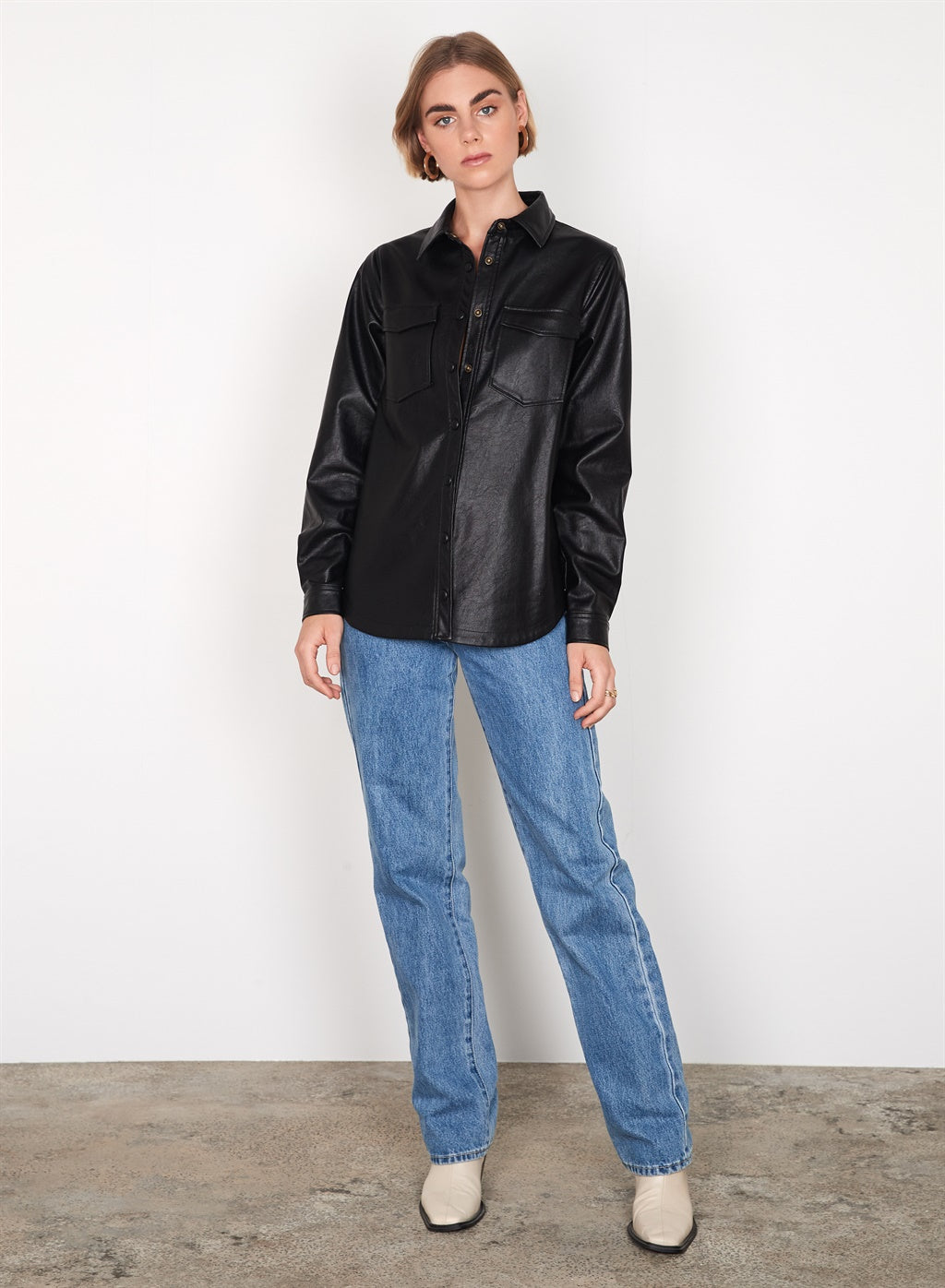 Esmaee - Unseen Shirt - Black