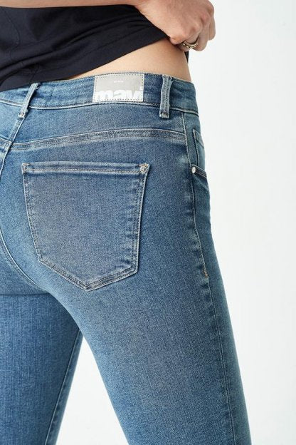 Mavi - Tess Jean - Light Foggy Organic Blue