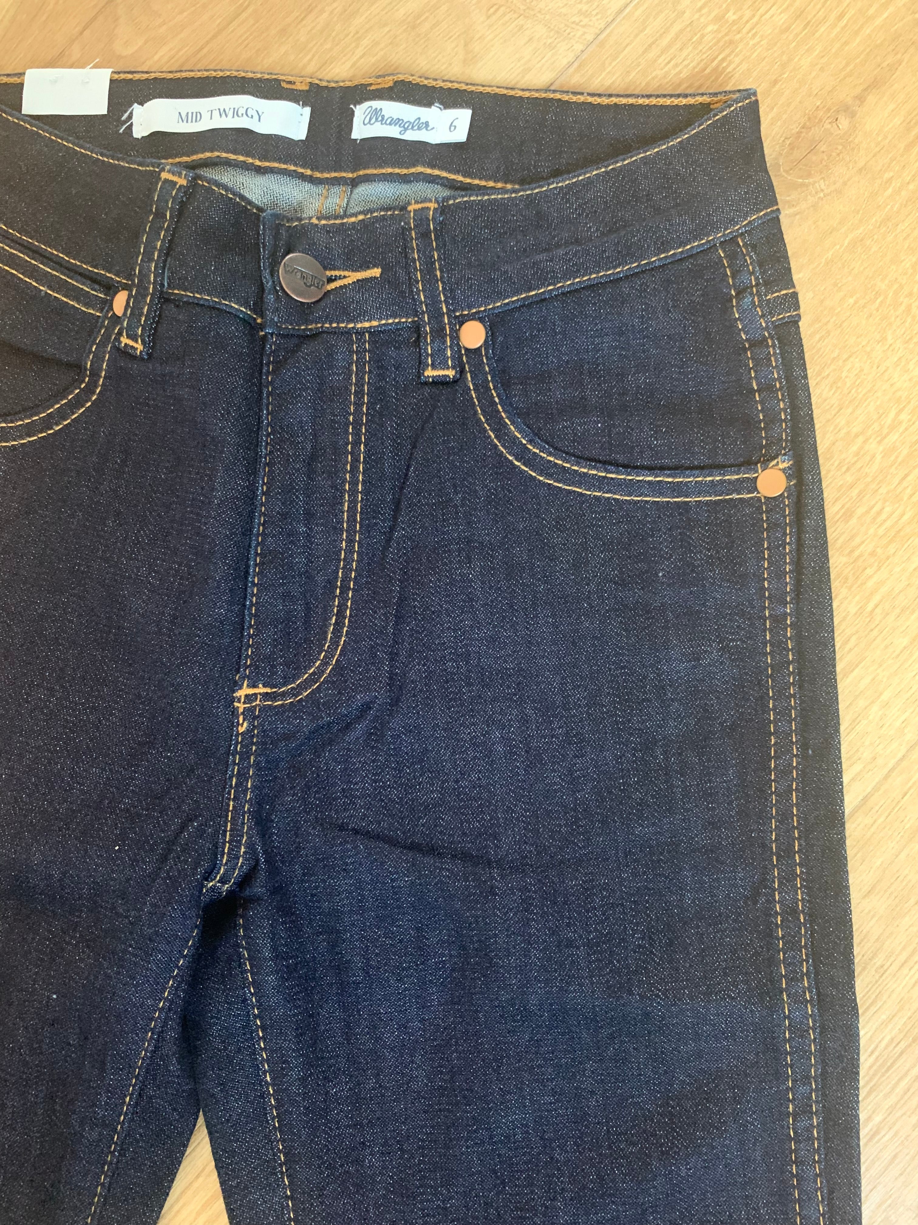 Wrangler - Mid Twiggy Jean - Rinse