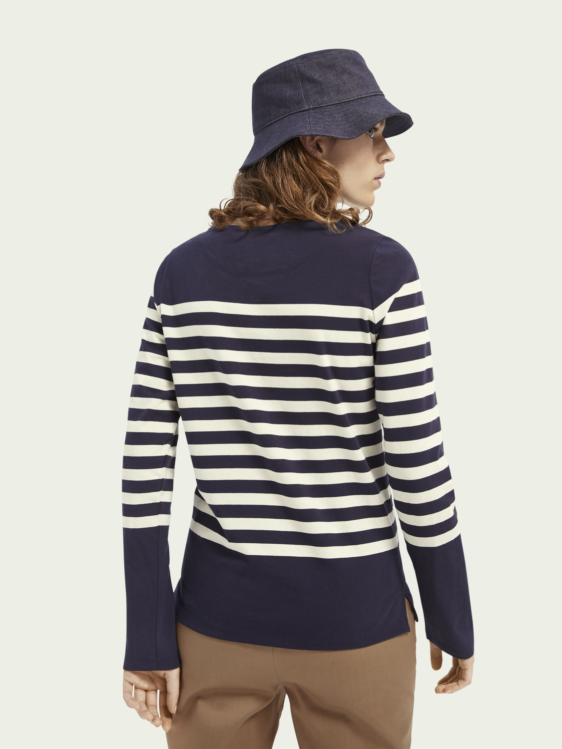 Maison Scotch - Classic LS Tee - Navy/White