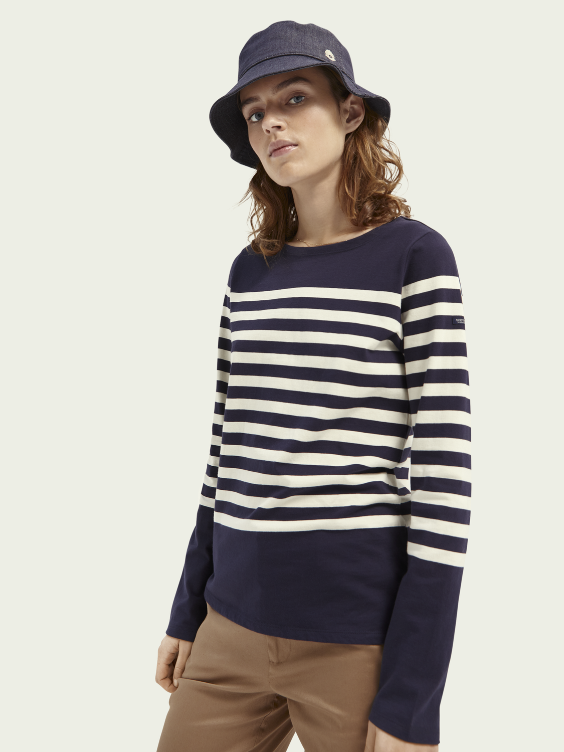 Maison Scotch - Classic LS Tee - Navy/White