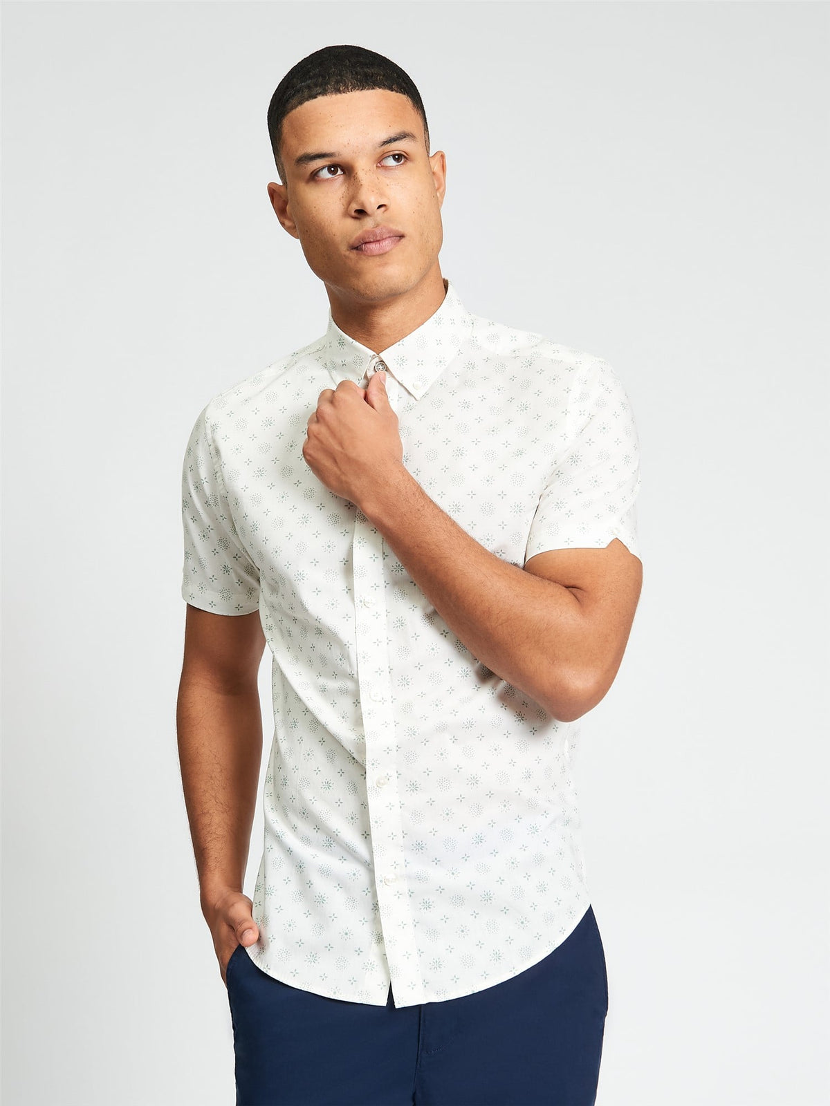 Ben Sherman - Scattered Geo Print SS Shirt - Sage