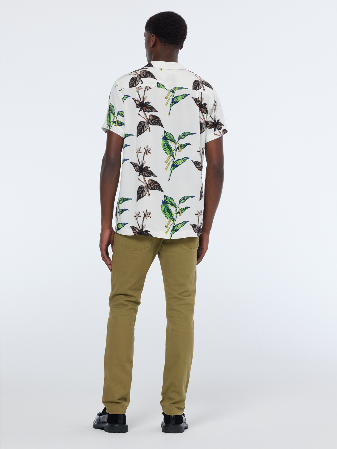 Scotch & Soda - Leaf Printed Regular SS Shirt - Leaf White