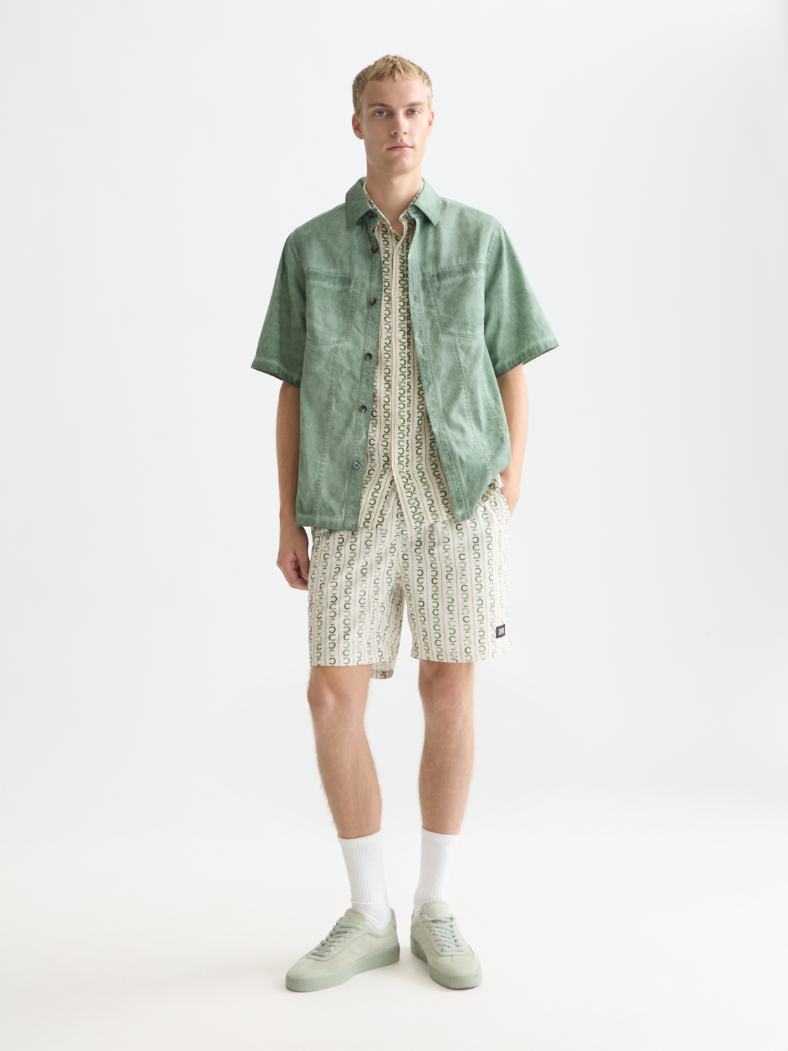 Scotch & Soda - Washed Cotton Relaxed Fit SS Shirt - Garden Green
