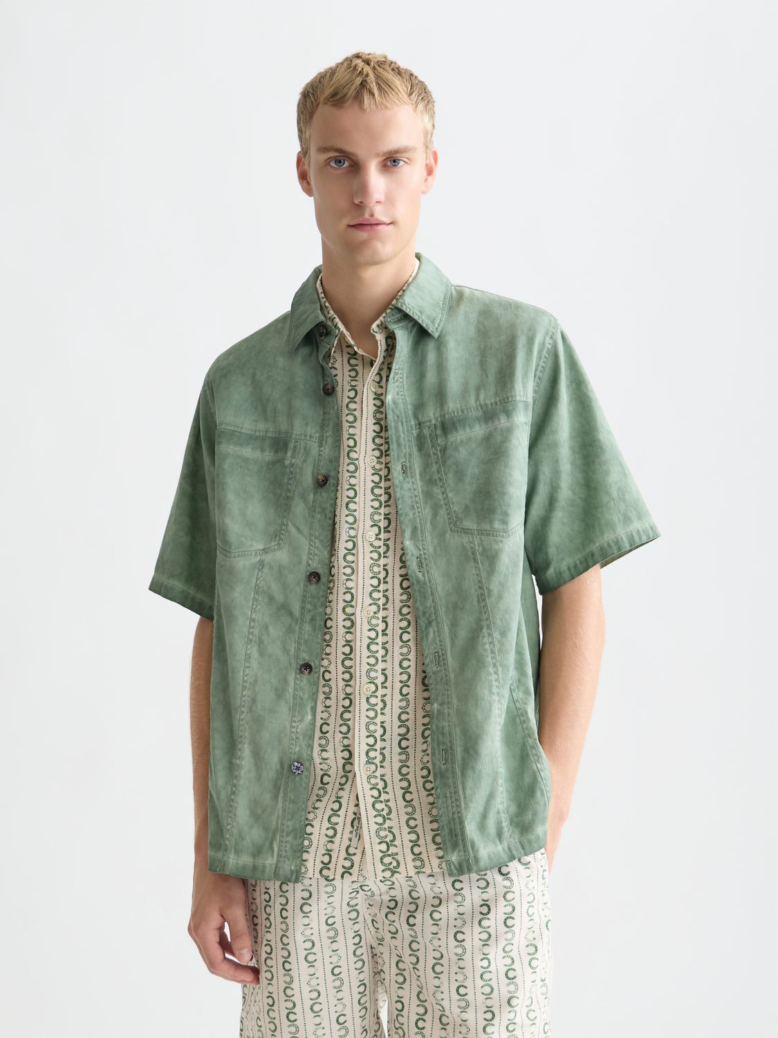 Scotch & Soda - Washed Cotton Relaxed Fit SS Shirt - Garden Green