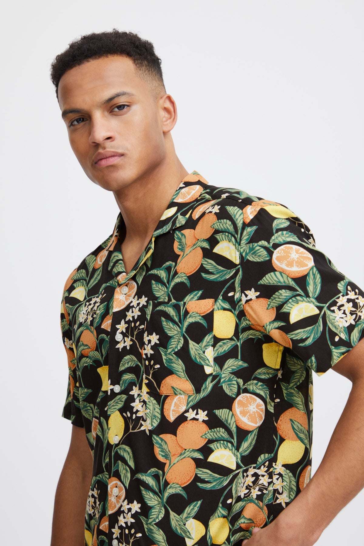 Blend - Citrus Print SS Shirt - Black