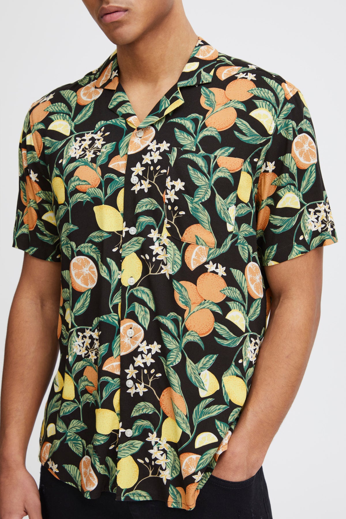 Blend - Citrus Print SS Shirt - Black