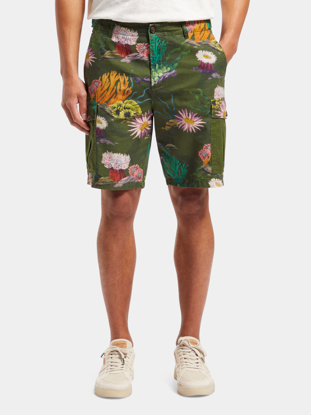 Scotch & Soda - Seasonal Printed Cargo Short - Camo Coral AOP