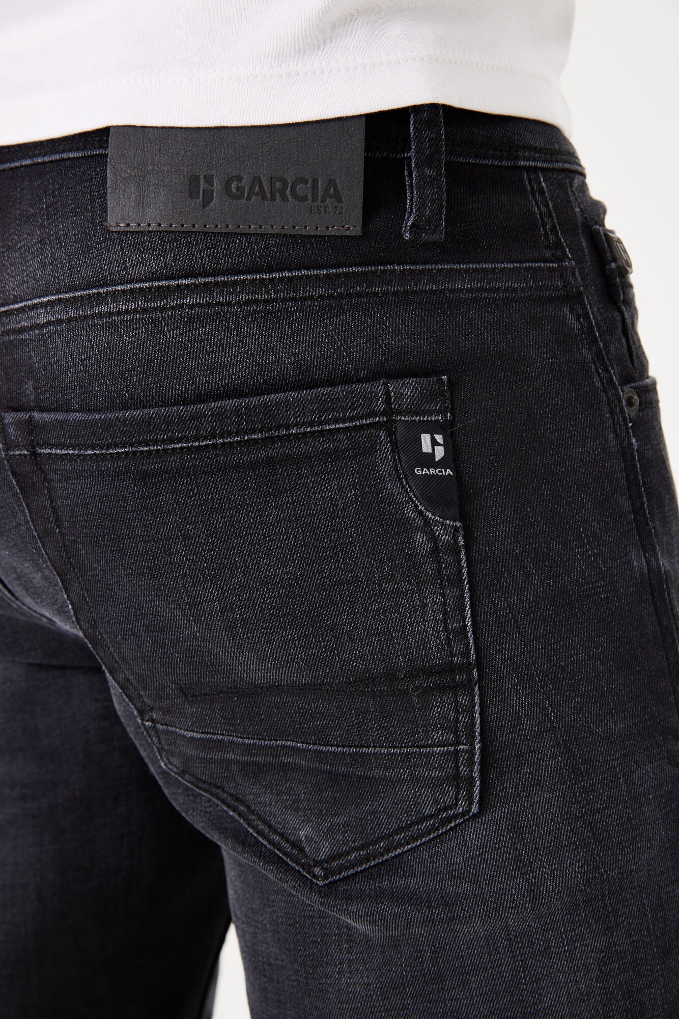 Garcia - Savio Jean - Dark Used Washed Black