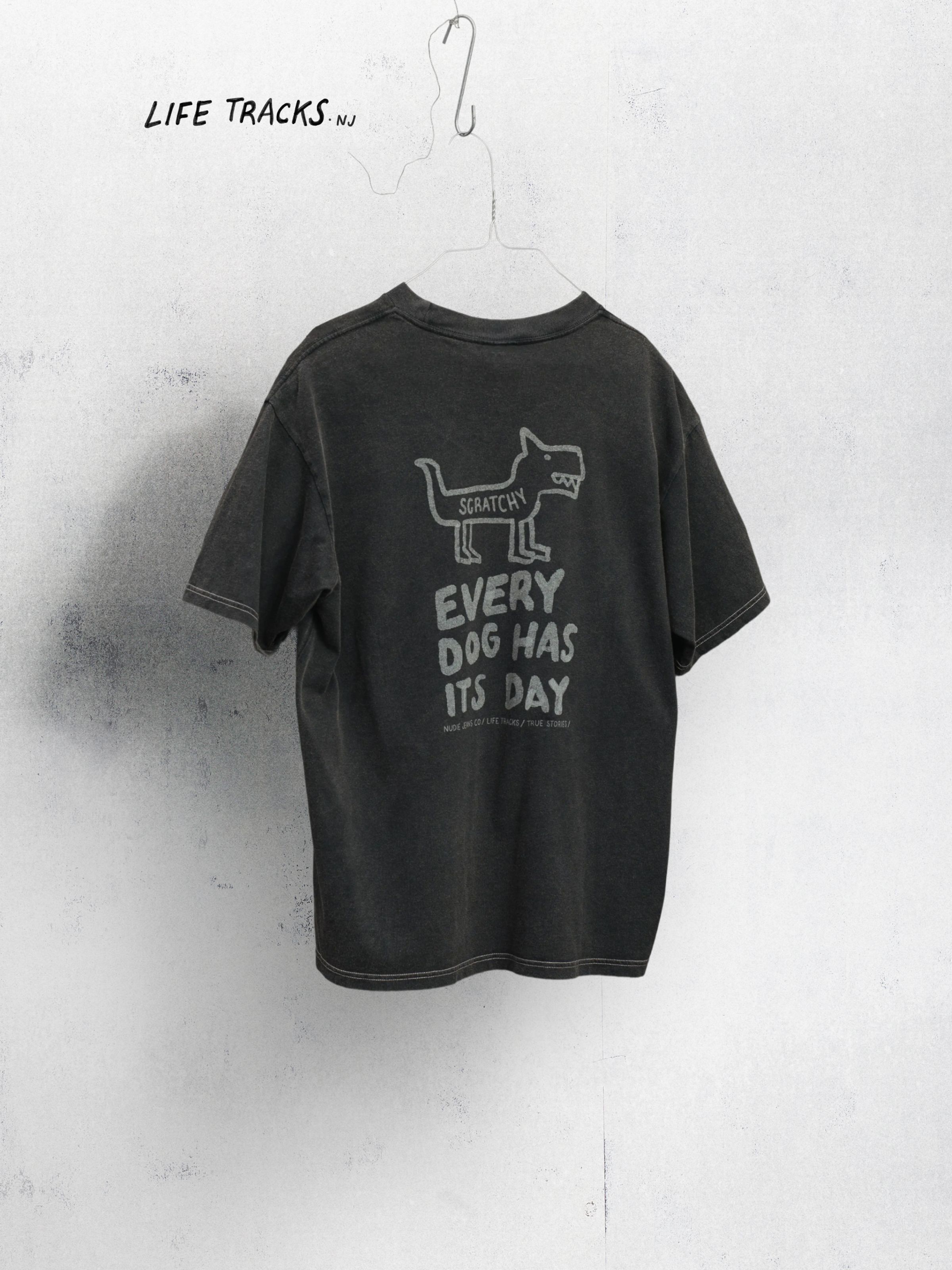 Nudie - Koffe Scratched Tracks Tee - Antracite