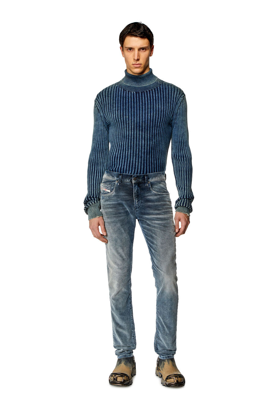 Diesel - 2019 D-Strukt Corduroy Pant  - 068JF Wash