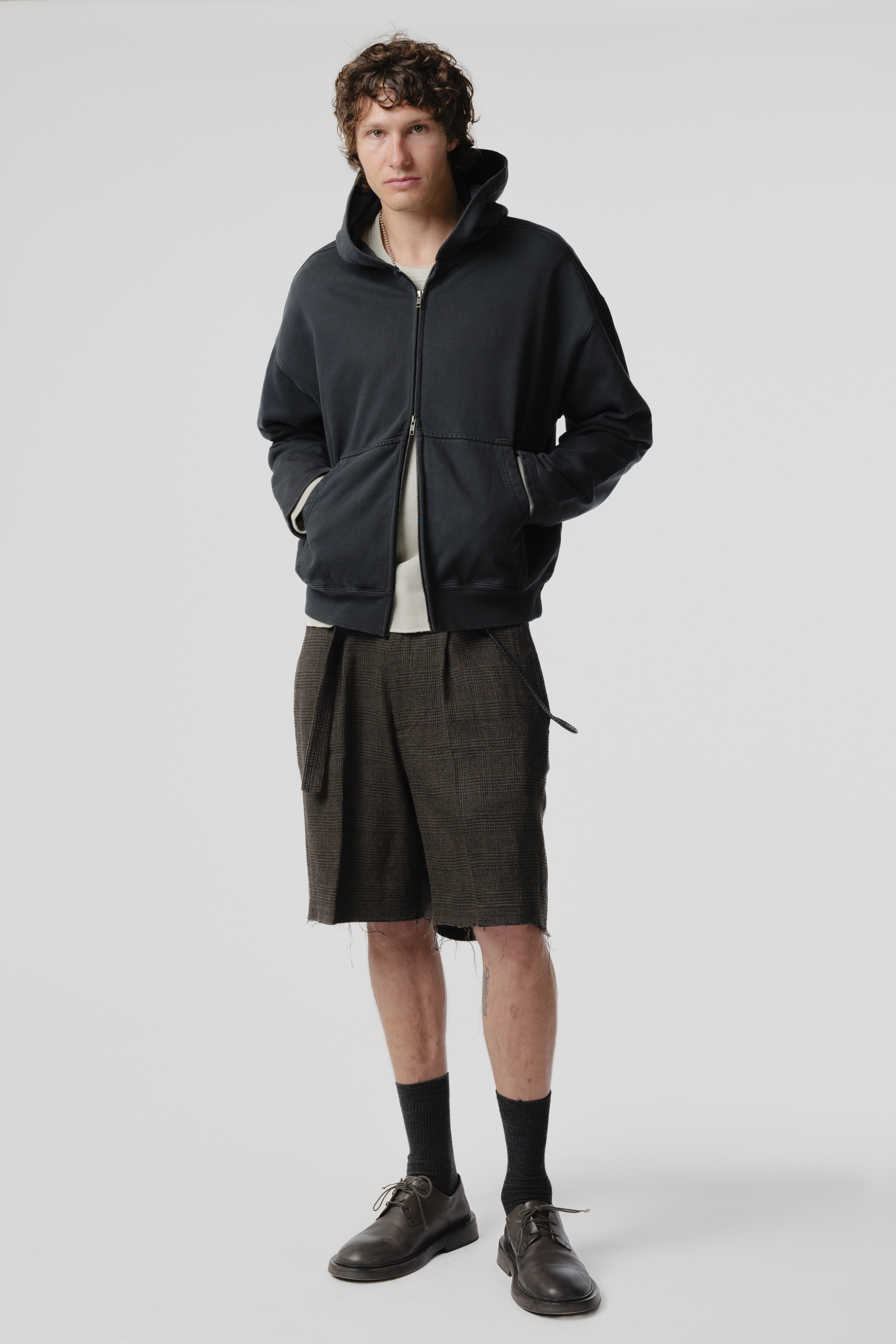 Beach Brains - Tour Zip Hood - Black