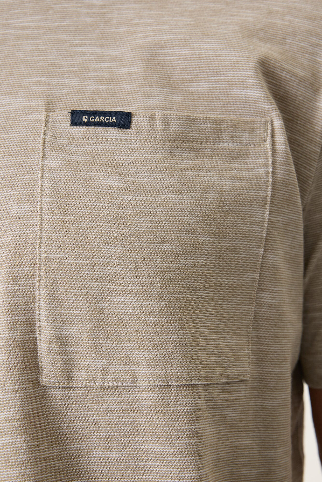 Garcia - Plain Pocket Tee - Covert Green