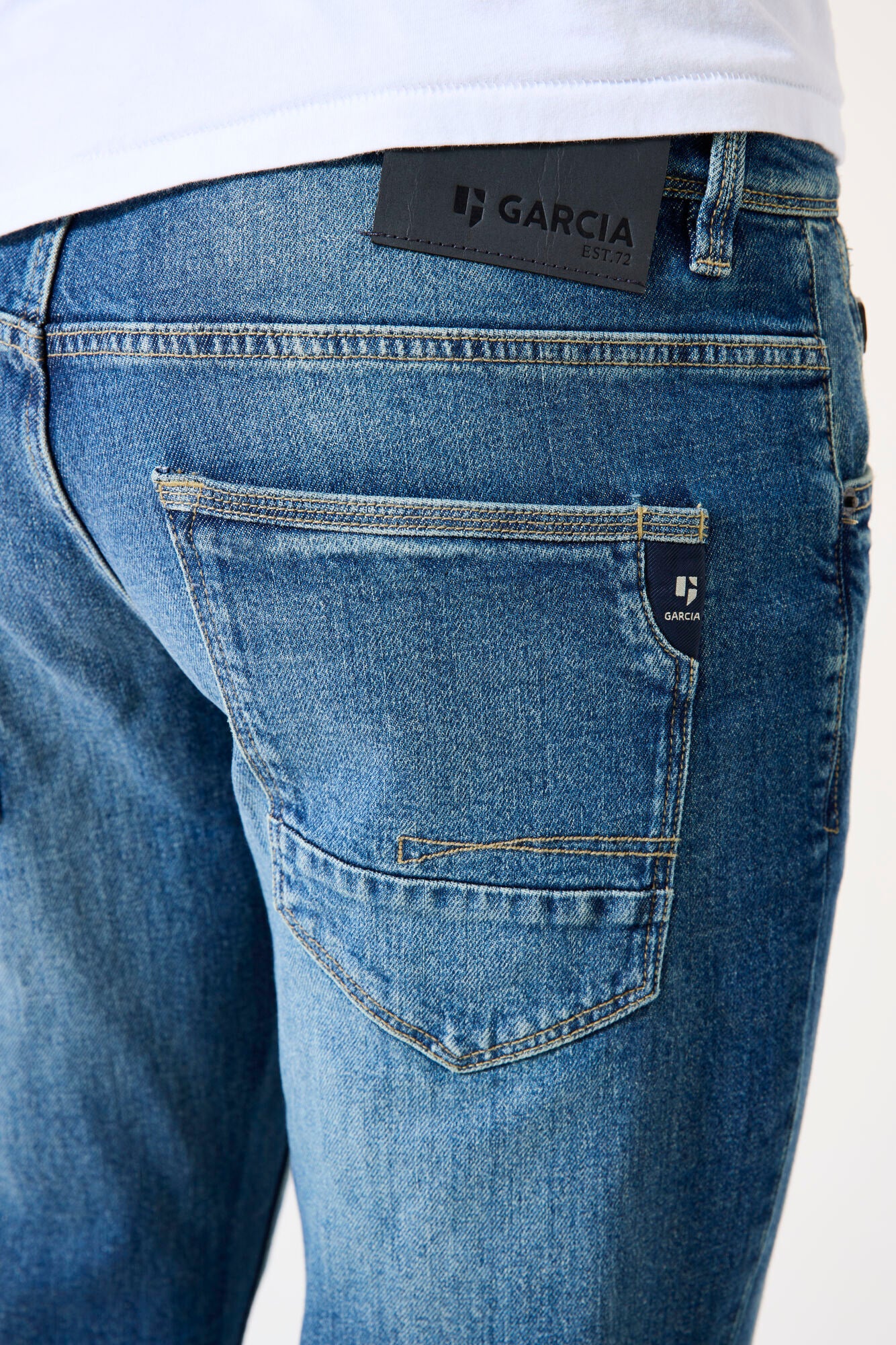 Garcia - Ciro Jean - Medium Used