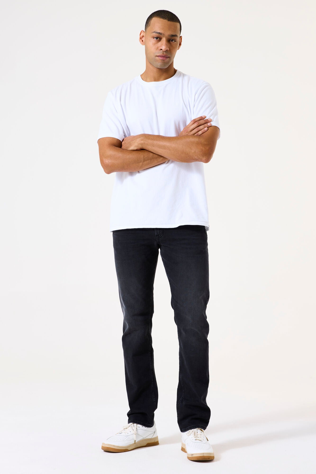 Garcia - Rocko Straight Jean - Dark Used Washed Black