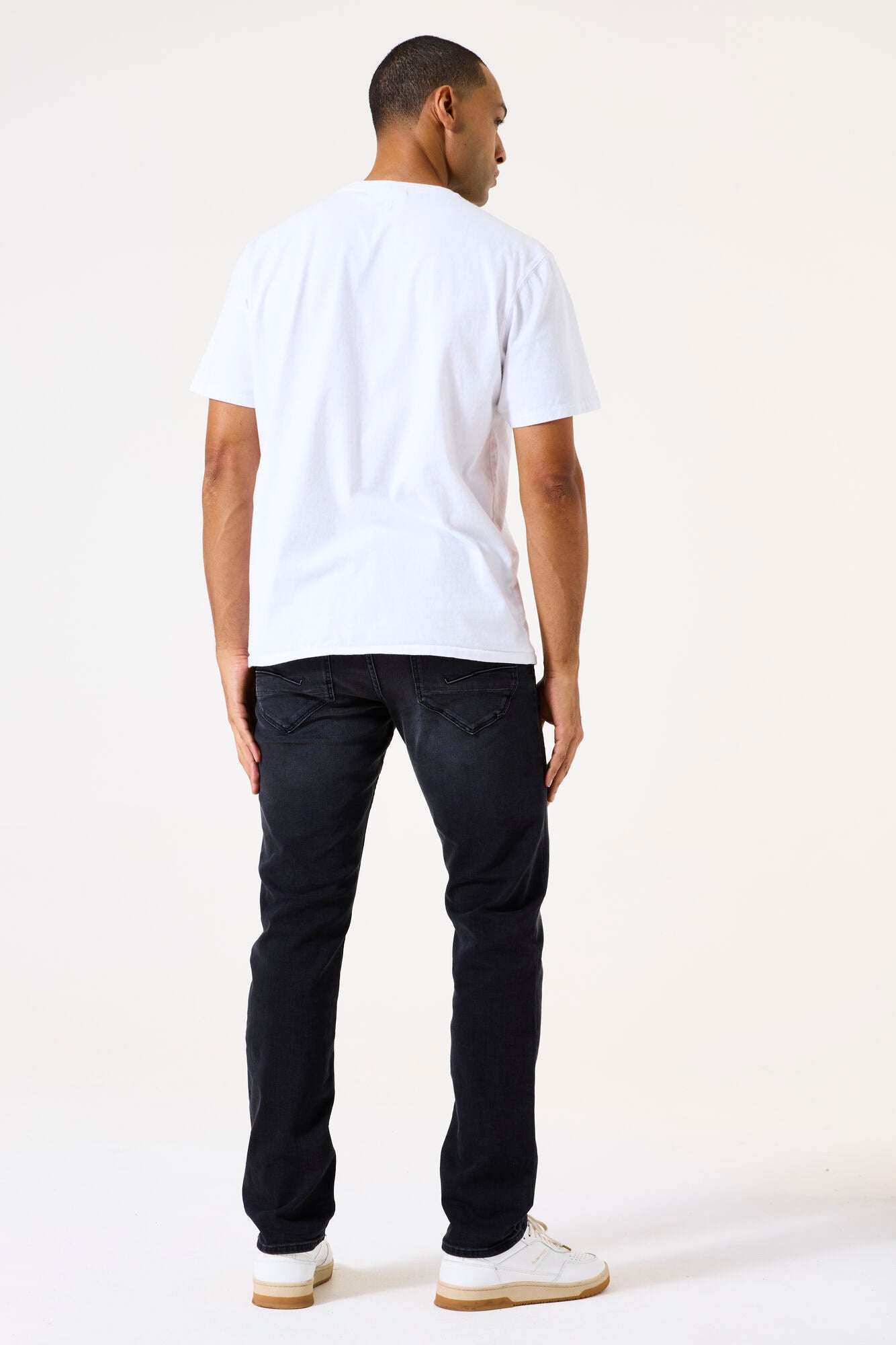 Garcia - Rocko Straight Jean - Dark Used Washed Black