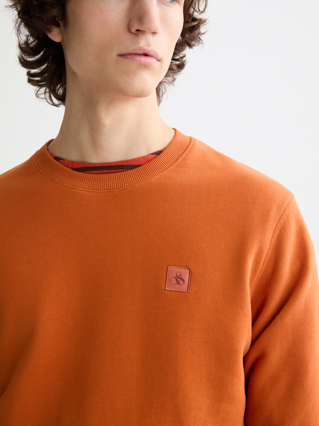 Scotch & Soda - Regular Fit Logo Sweatshirt - Rust