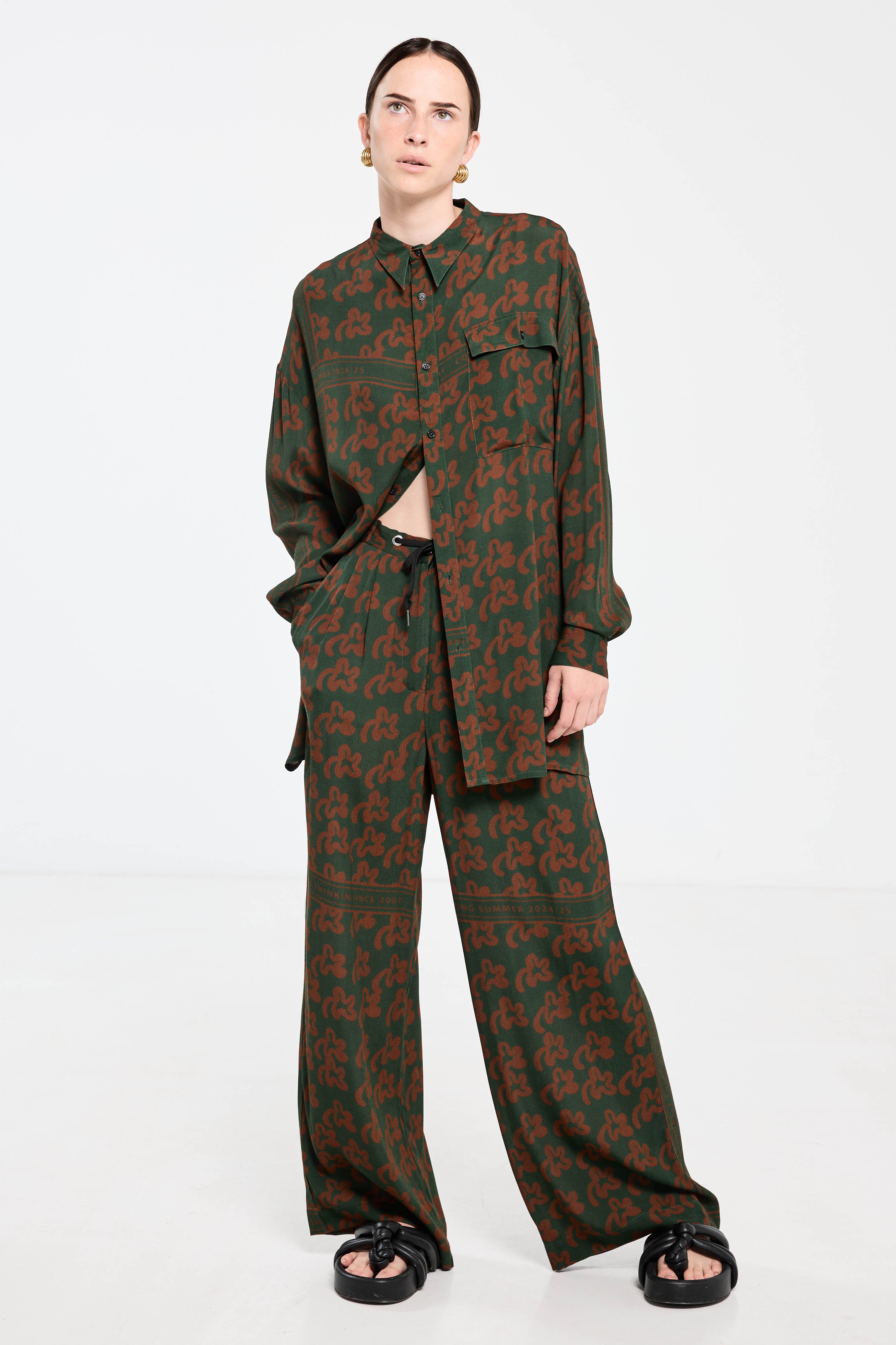 Salasai - Country Club Shirt - Green Pop Palm