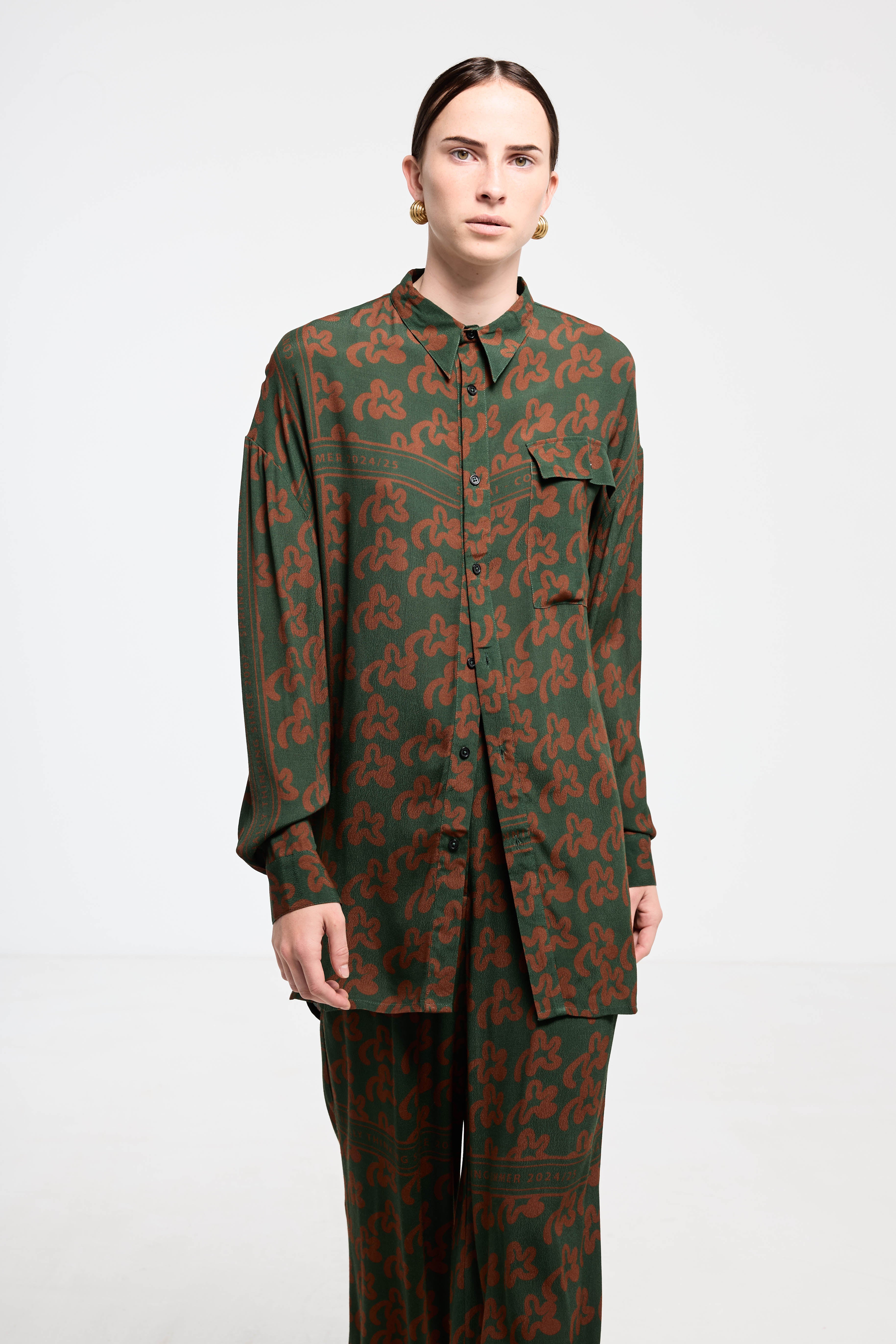 Salasai - Country Club Shirt - Green Pop Palm