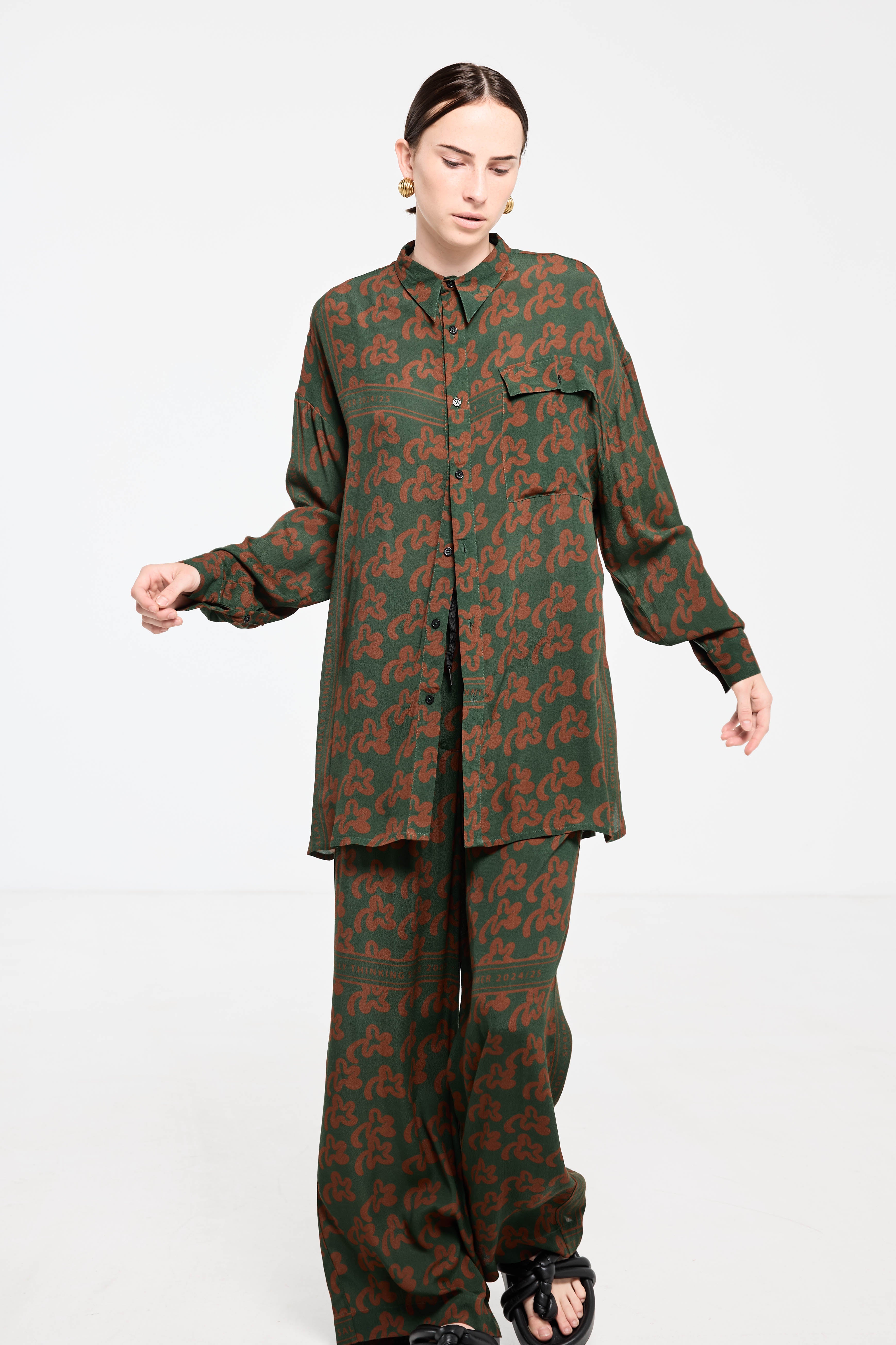 Salasai - Country Club Shirt - Green Pop Palm