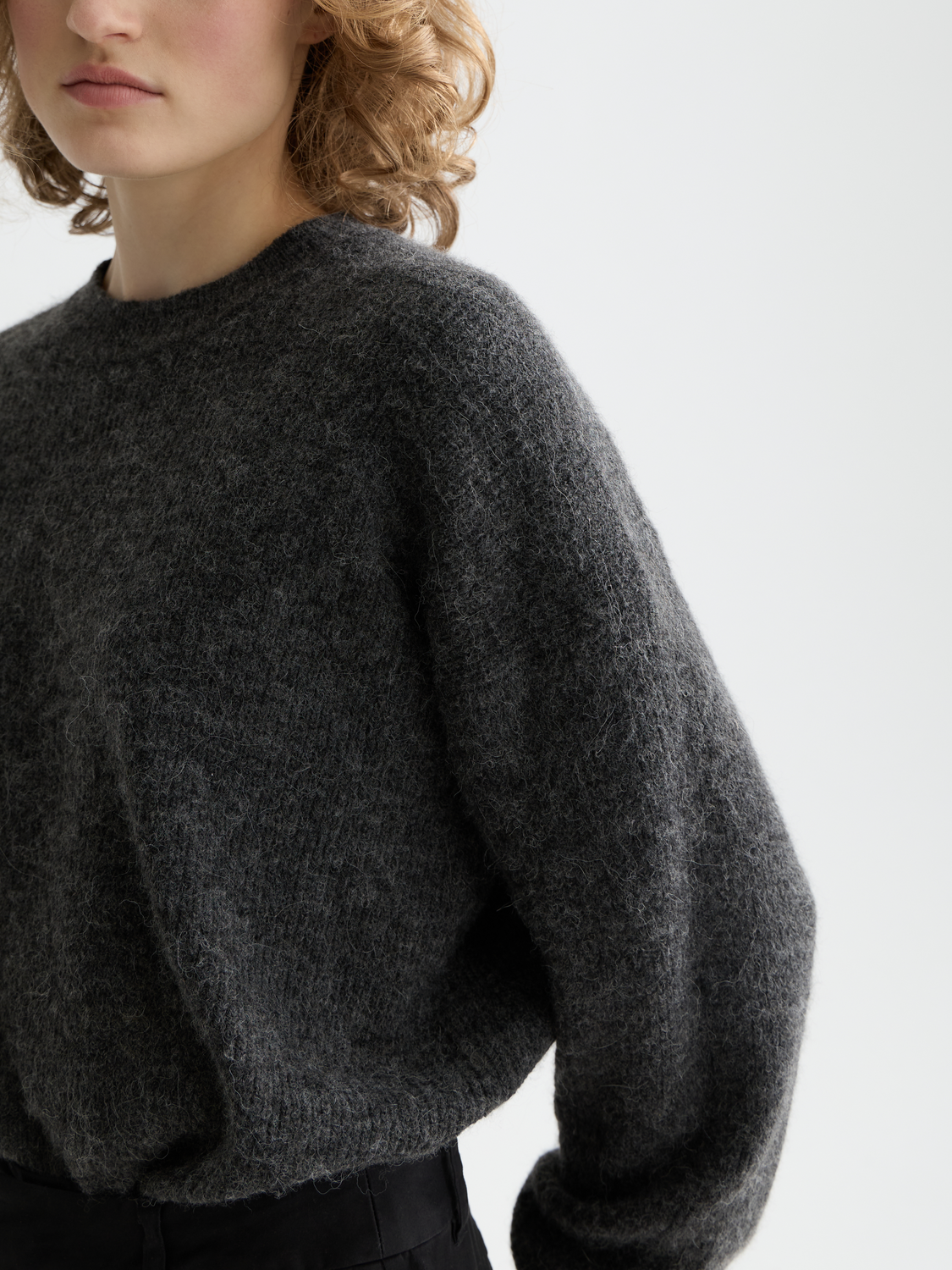 Maison Scotch - Essential Fuzzy Crewneck Pullover - Charcoal Melange