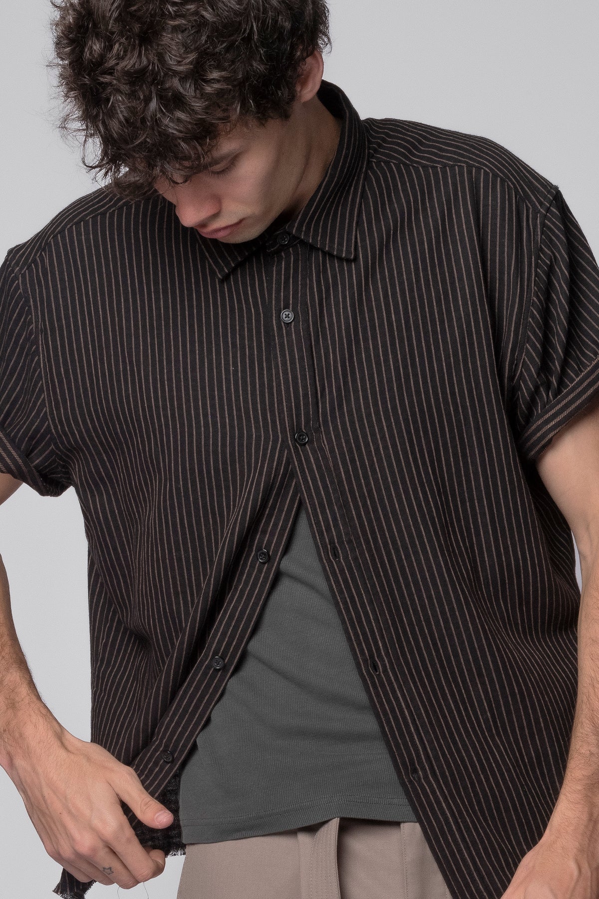 Beach Brains - Billy SS Shirt - Black/Tan Stripe
