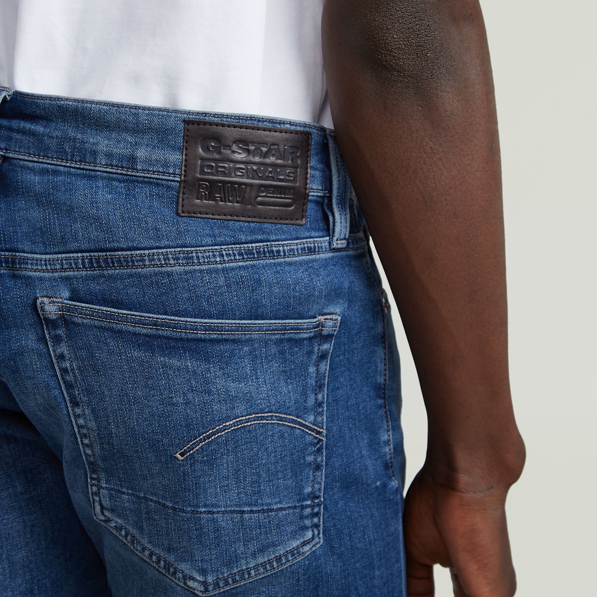 G-Star Raw - 3301 Slim Short - Medium Aged NEW