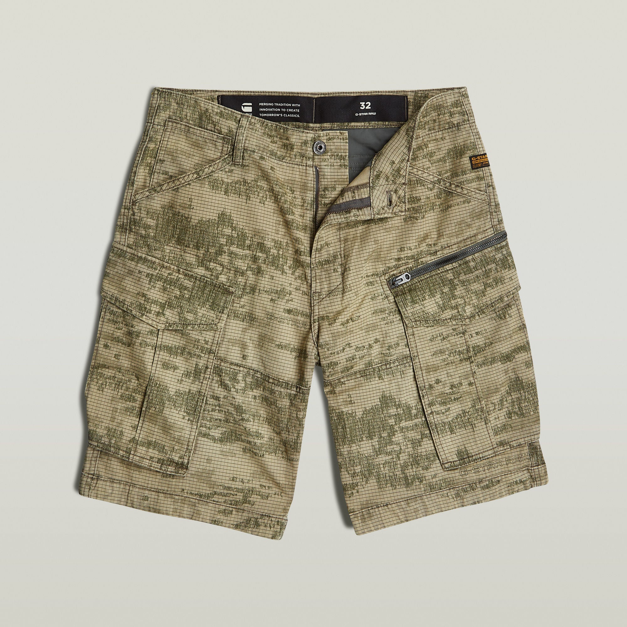G-Star Raw - Rovic Zip Relaxed 1/2 Short - Light Toggee Shadow Camo
