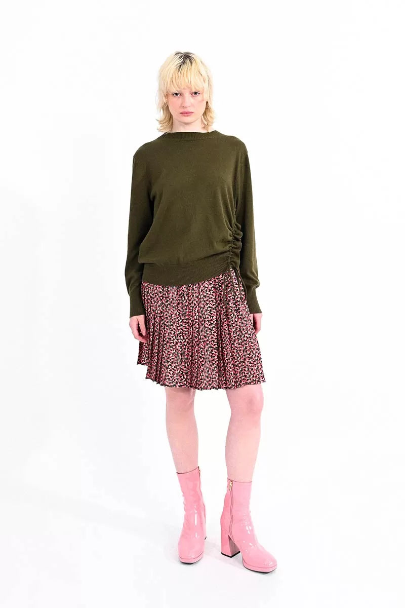 Lili Sidonio - Side Cinch Knitted Sweater - Khaki