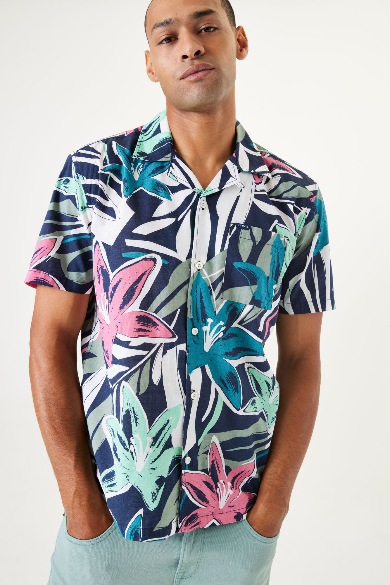 Garcia - Colourful Foliage SS Shirt - Marine