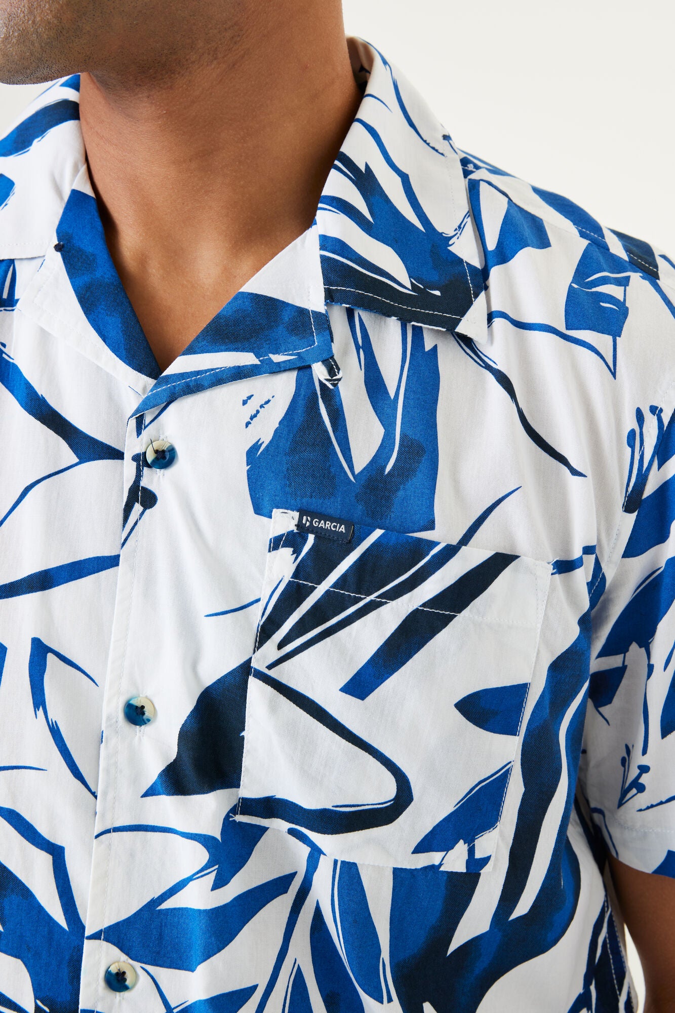 Garcia - Scattered Foliage SS Shirt - Marine