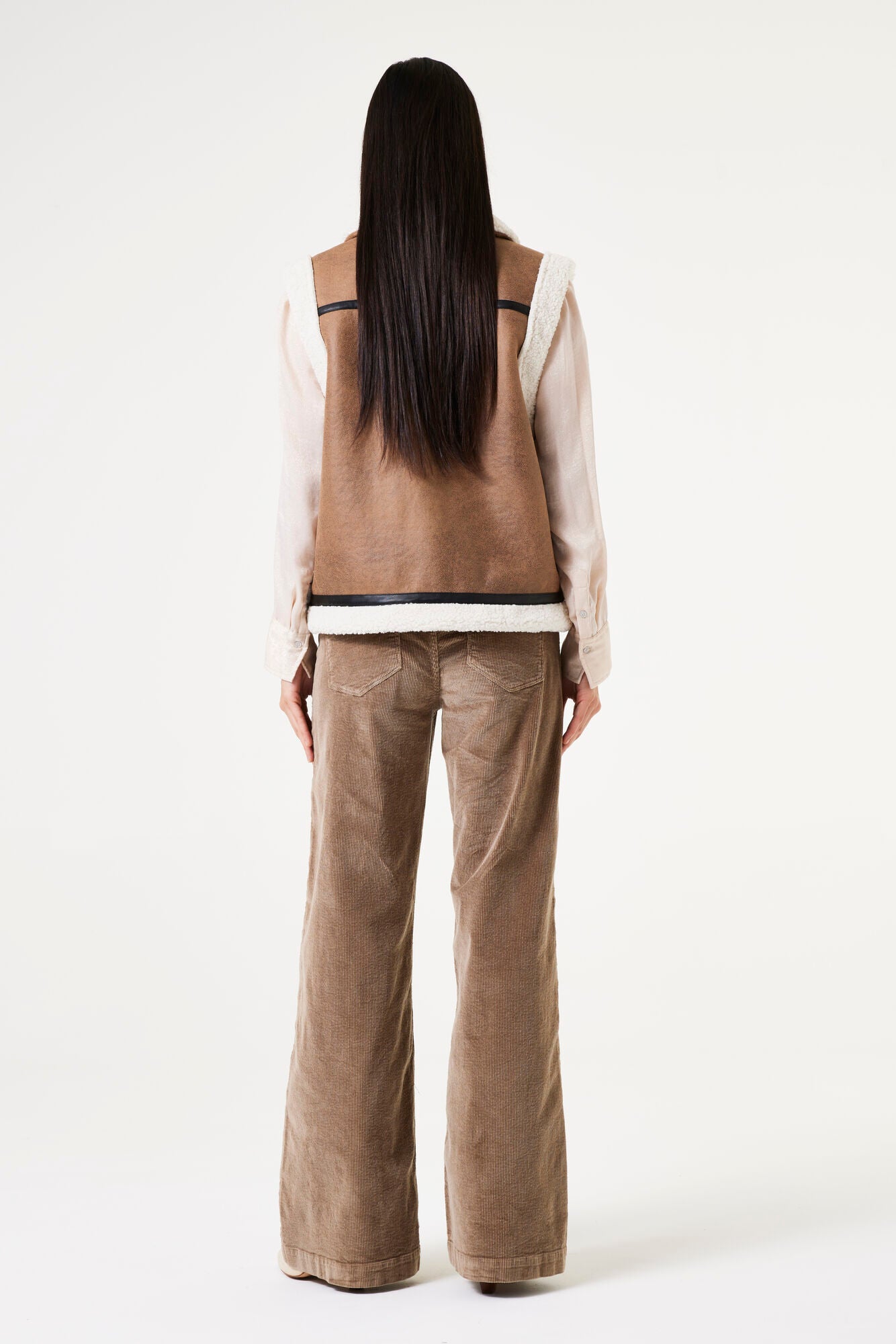 Garcia - Zip Up Teddy Vest - Desert Taupe