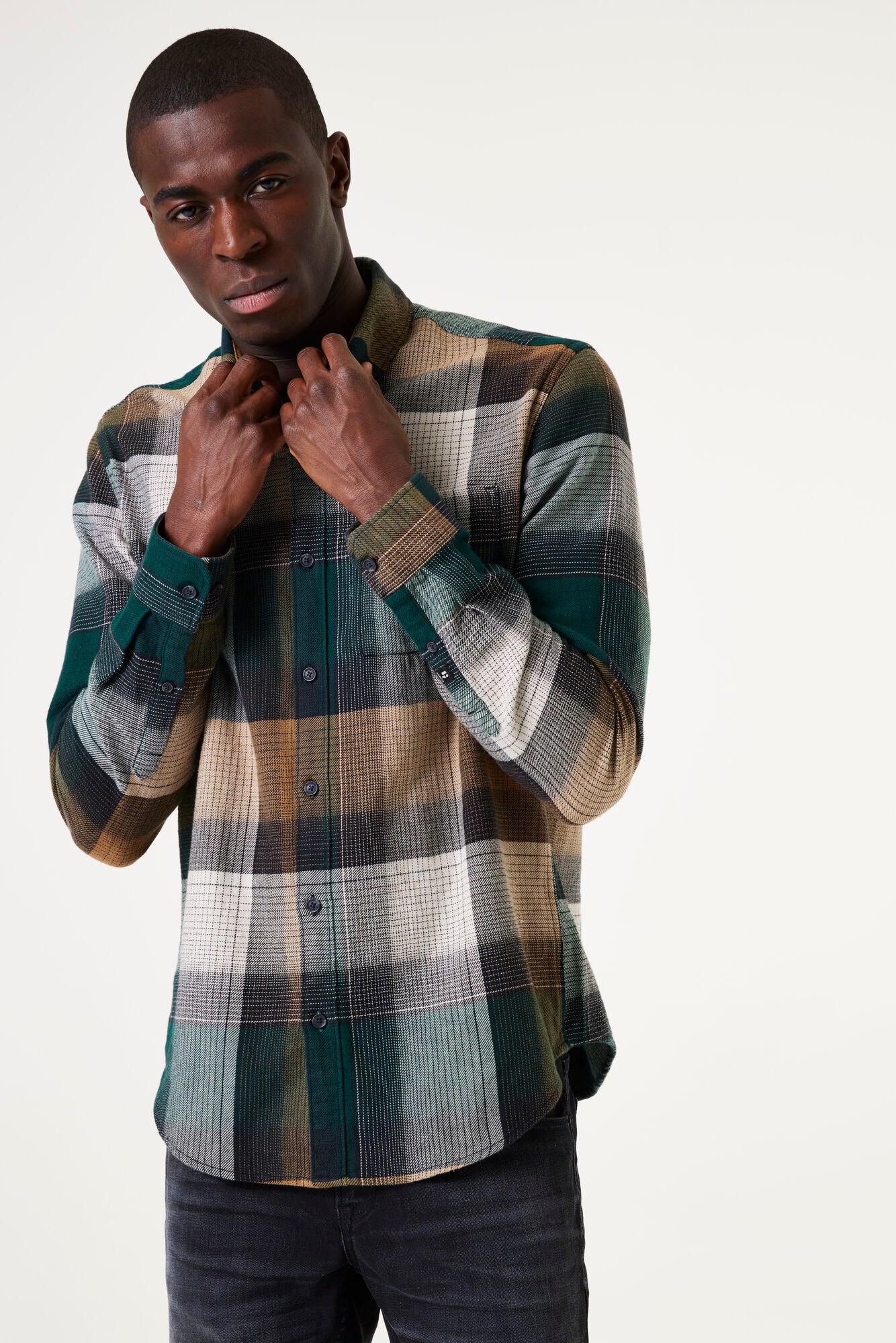 Garcia - Checked LS Shirt - Highland Green