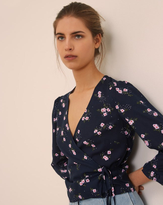 The Fifth Label - Sunny LS Top - Navy Floral